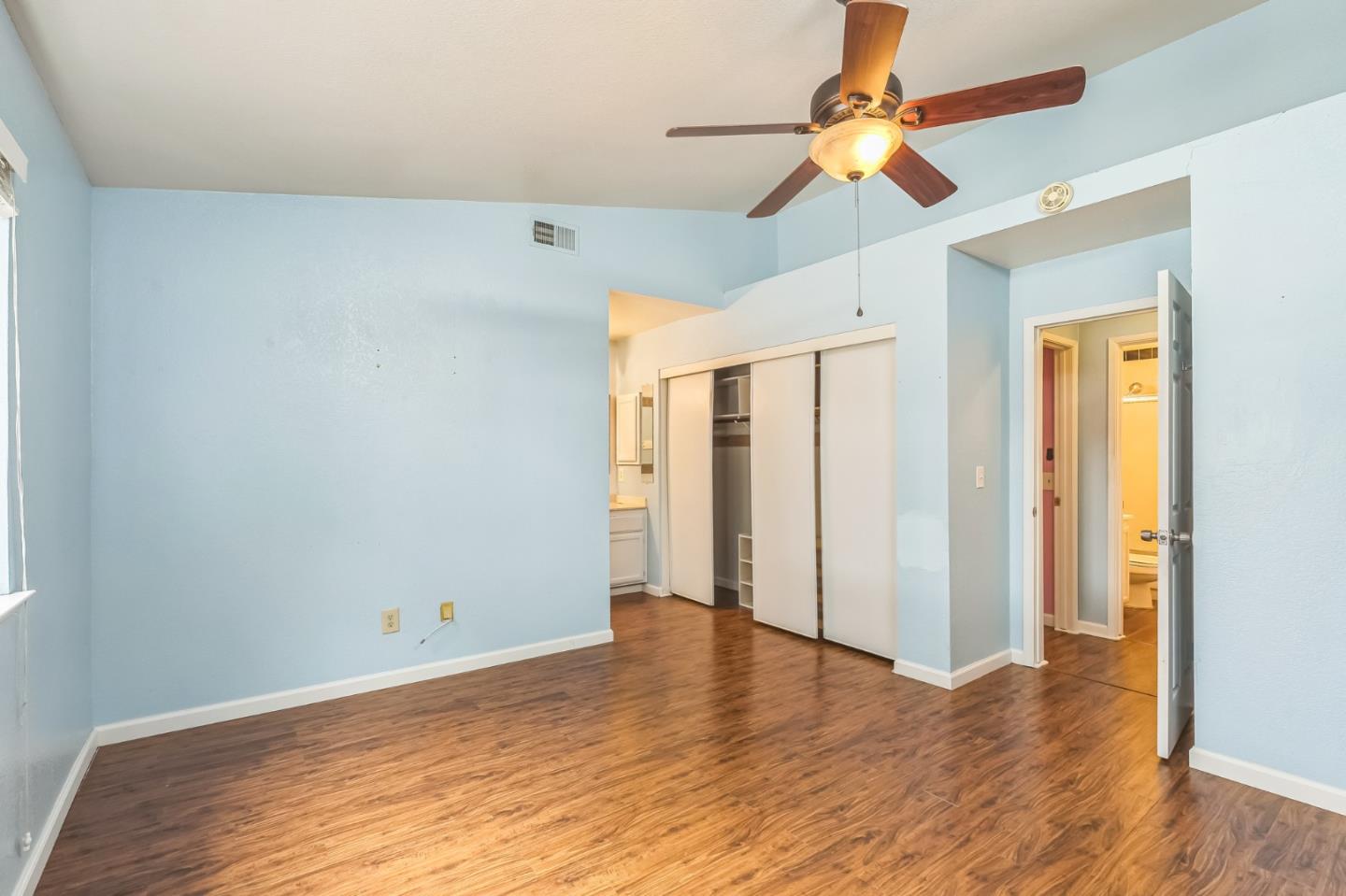 Detail Gallery Image 12 of 23 For 8175 Heather Grove Ct, Sacramento,  CA 95828 - 3 Beds | 2 Baths