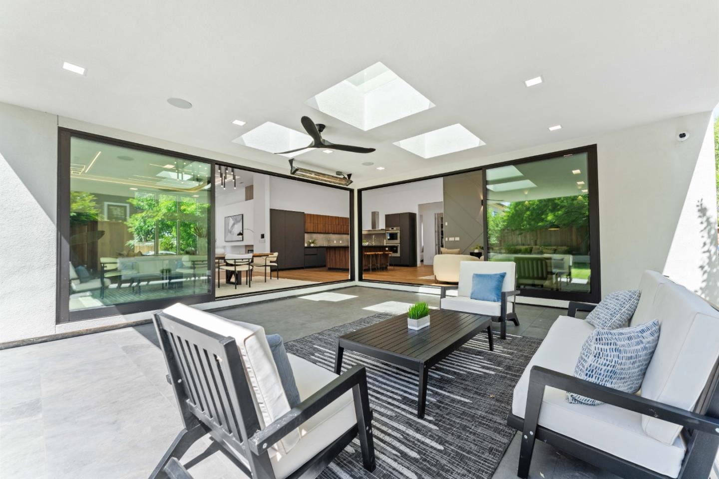 Detail Gallery Image 20 of 60 For 13197 Berwick St, Saratoga,  CA 95070 - 5 Beds | 5/1 Baths