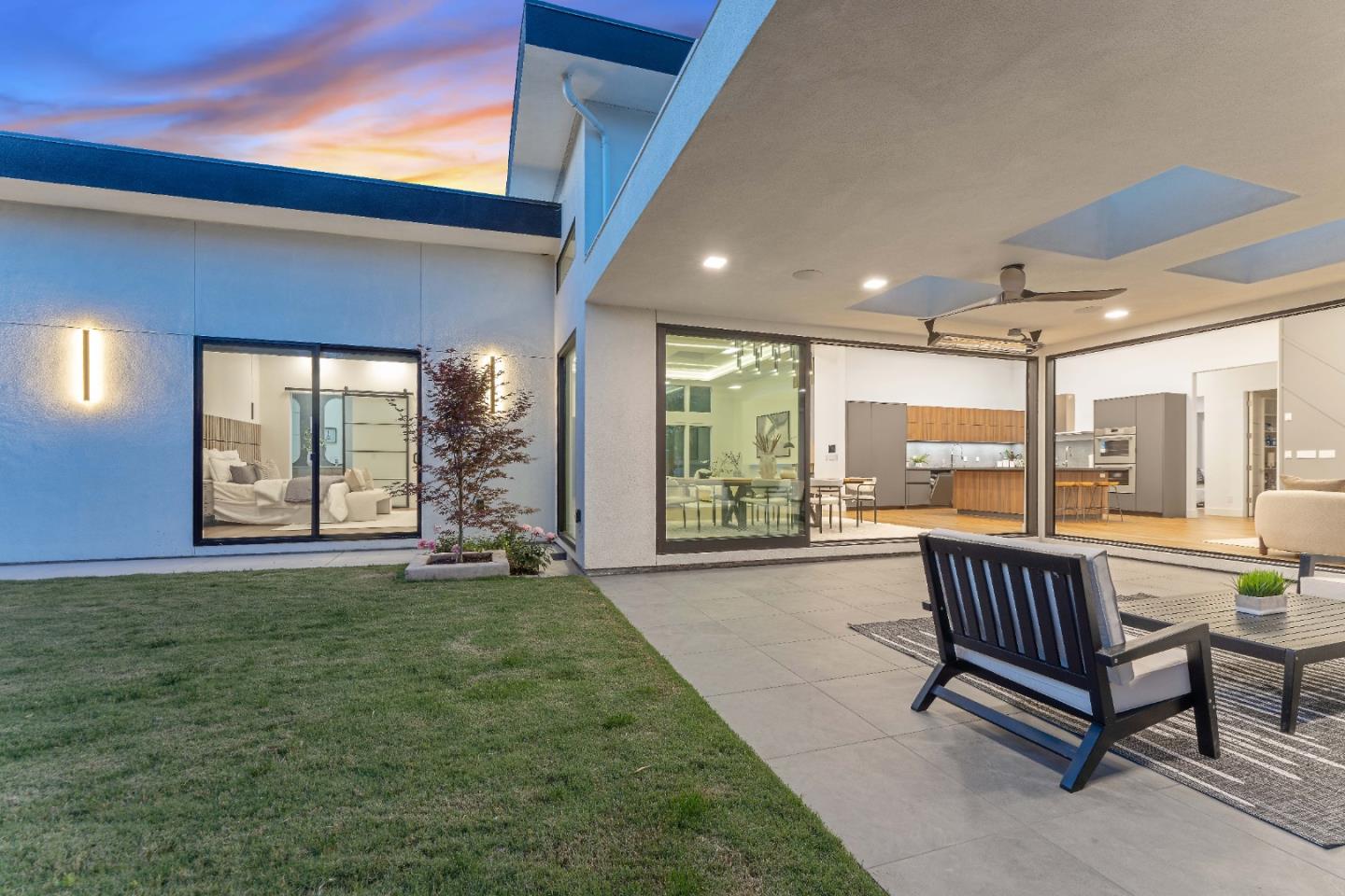 Detail Gallery Image 21 of 60 For 13197 Berwick St, Saratoga,  CA 95070 - 5 Beds | 5/1 Baths