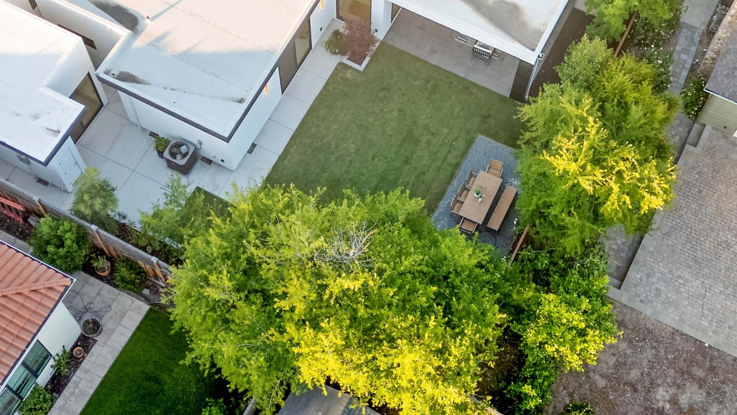 Detail Gallery Image 55 of 60 For 13197 Berwick St, Saratoga,  CA 95070 - 5 Beds | 5/1 Baths