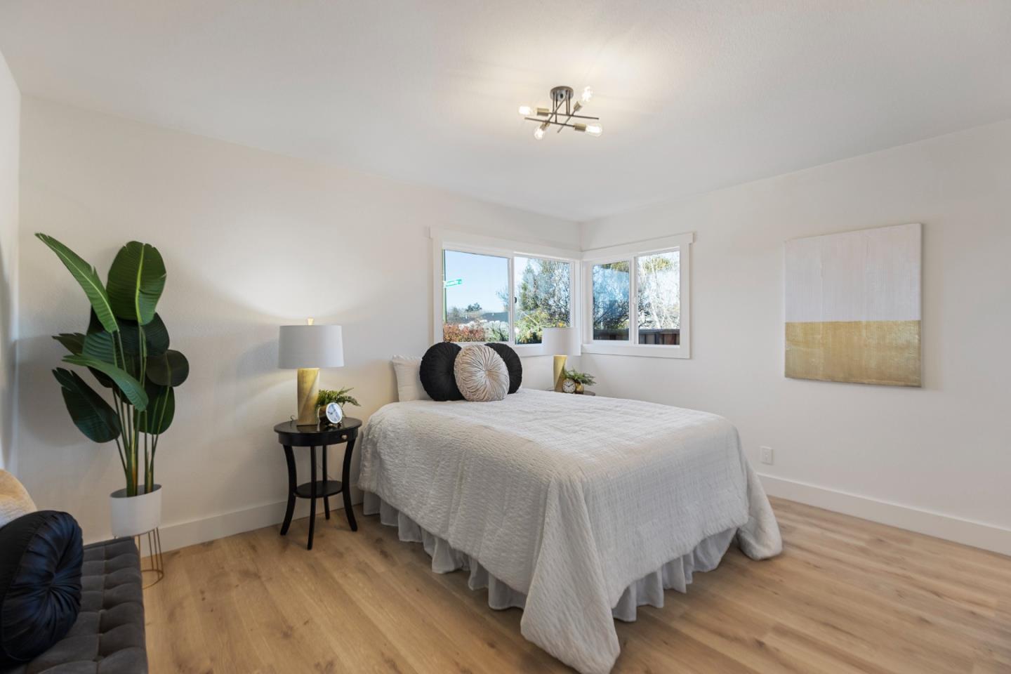 Detail Gallery Image 17 of 38 For 3004 Vistamont Dr, San Jose,  CA 95118 - 4 Beds | 2 Baths