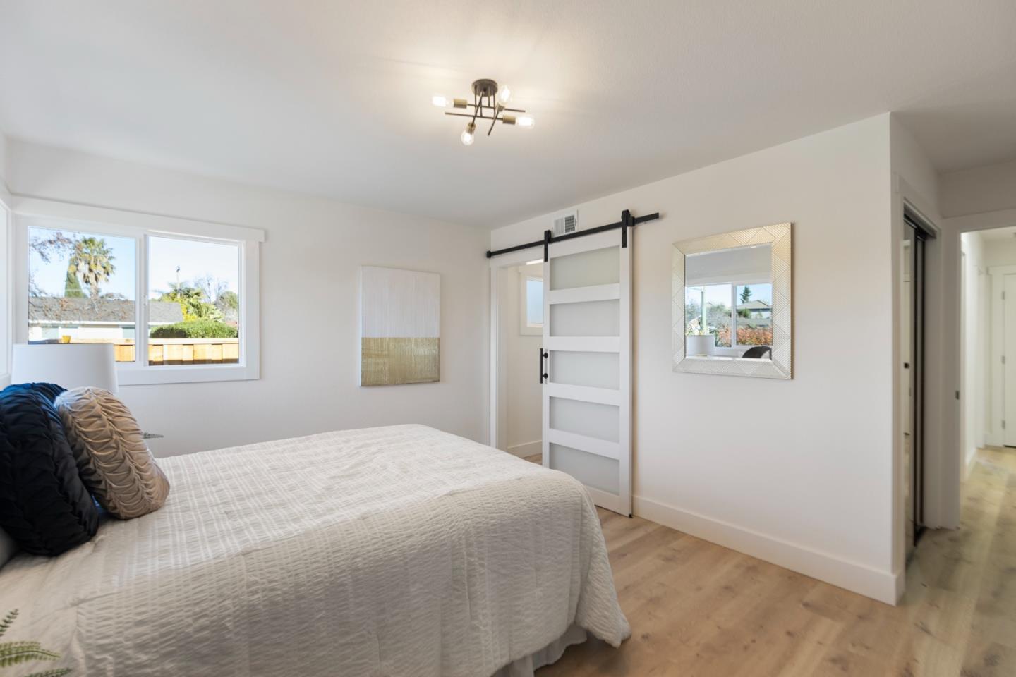 Detail Gallery Image 18 of 38 For 3004 Vistamont Dr, San Jose,  CA 95118 - 4 Beds | 2 Baths