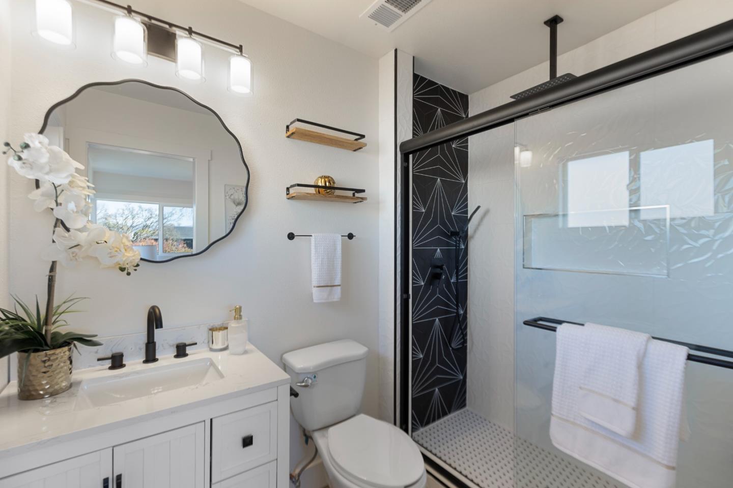 Detail Gallery Image 20 of 38 For 3004 Vistamont Dr, San Jose,  CA 95118 - 4 Beds | 2 Baths