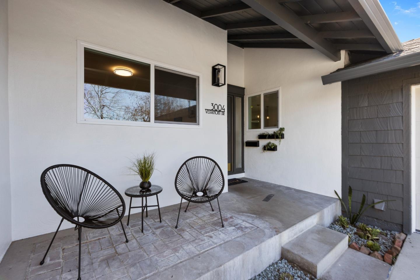 Detail Gallery Image 32 of 38 For 3004 Vistamont Dr, San Jose,  CA 95118 - 4 Beds | 2 Baths
