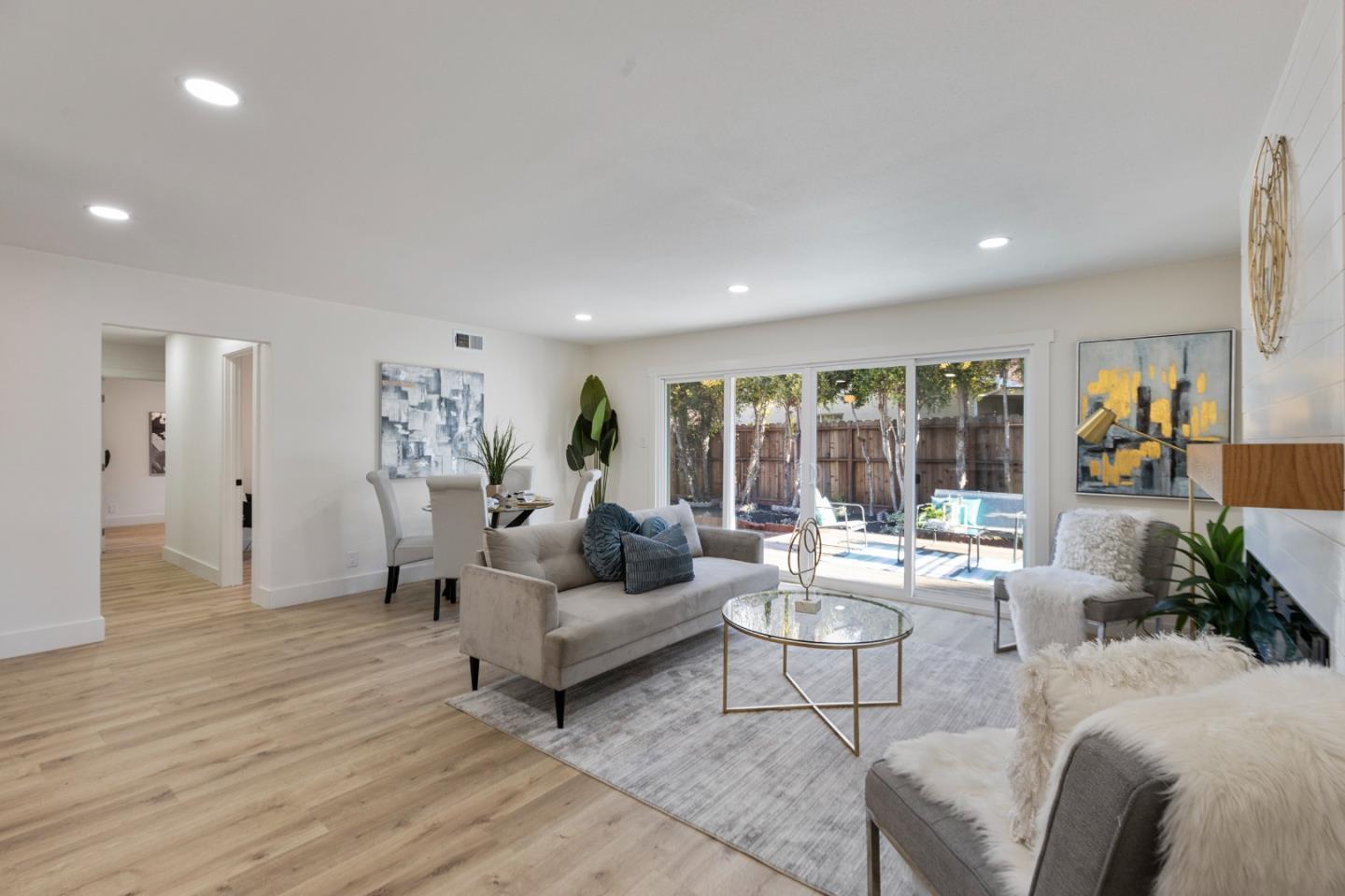 Detail Gallery Image 6 of 38 For 3004 Vistamont Dr, San Jose,  CA 95118 - 4 Beds | 2 Baths