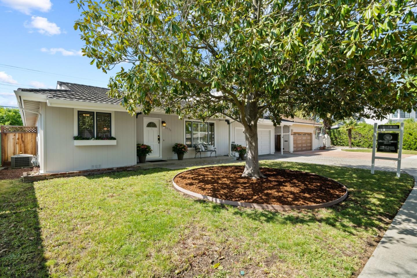 Detail Gallery Image 3 of 52 For 6730 Wisteria Way, San Jose,  CA 95129 - 5 Beds | 3 Baths