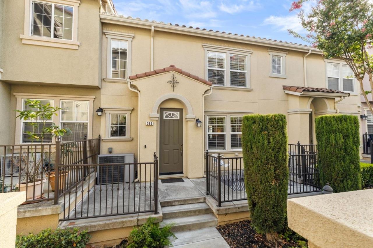 Detail Gallery Image 1 of 31 For 363 Casselino, San Jose,  CA 95136 - 3 Beds | 2/1 Baths