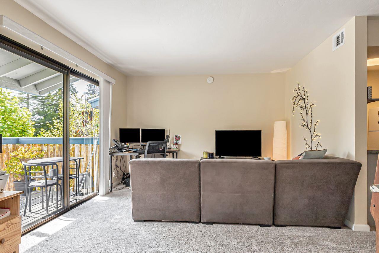 Detail Gallery Image 2 of 30 For 1925 46th Ave #68,  Capitola,  CA 95010 - 1 Beds | 1 Baths