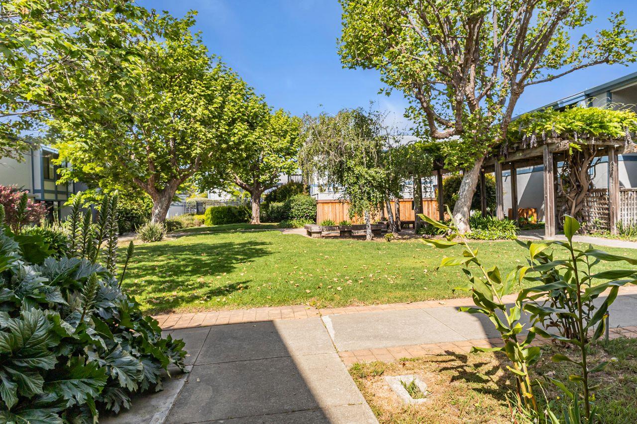 Detail Gallery Image 25 of 30 For 1925 46th Ave #68,  Capitola,  CA 95010 - 1 Beds | 1 Baths