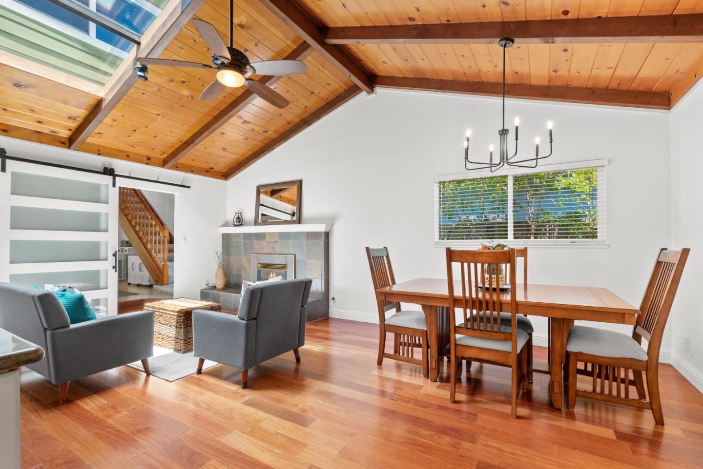 Detail Gallery Image 11 of 37 For 151 Molly Way, Santa Cruz,  CA 95065 - 3 Beds | 2 Baths