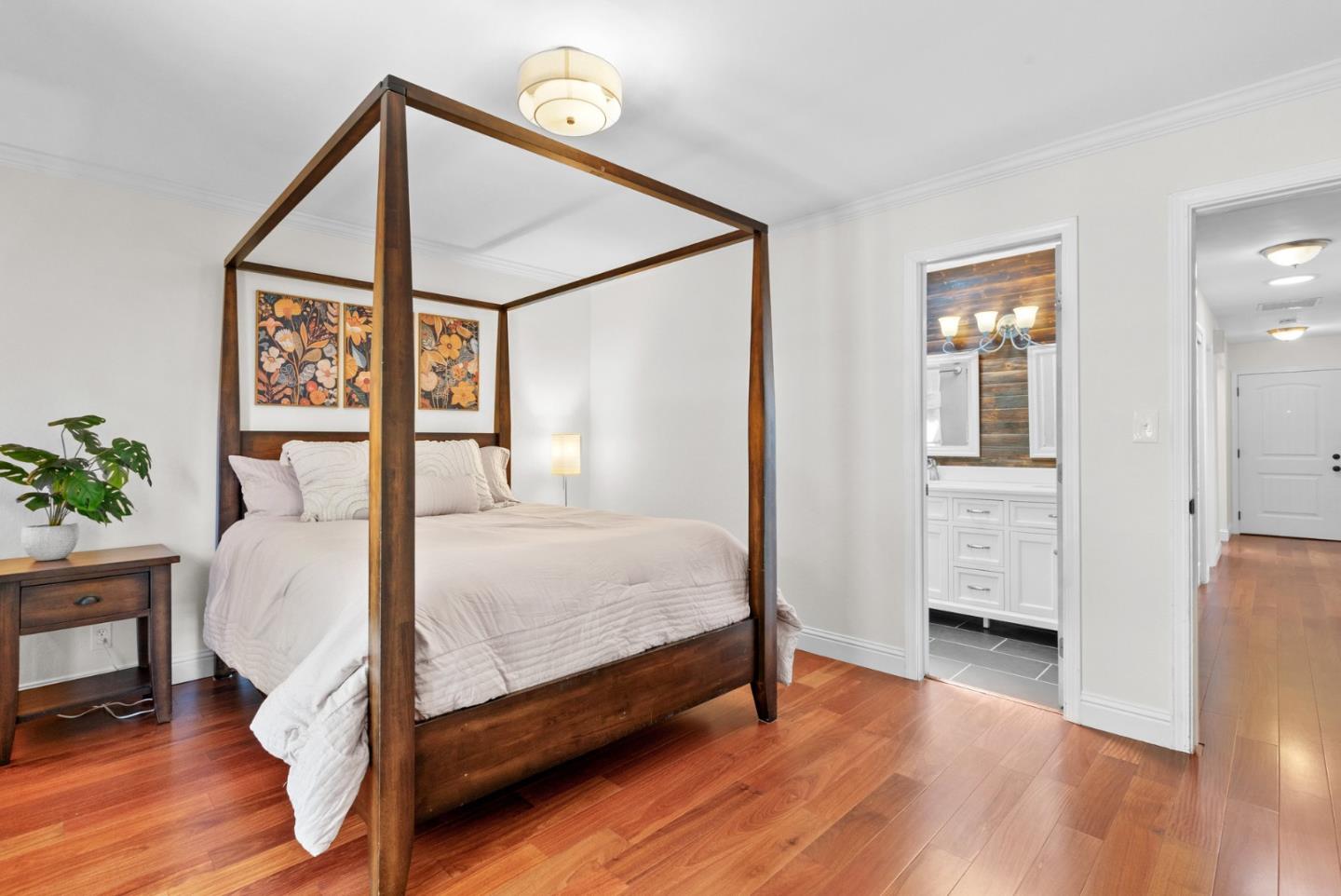 Detail Gallery Image 16 of 37 For 151 Molly Way, Santa Cruz,  CA 95065 - 3 Beds | 2 Baths