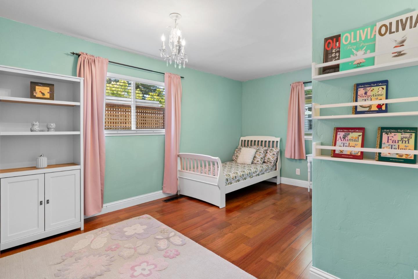Detail Gallery Image 18 of 37 For 151 Molly Way, Santa Cruz,  CA 95065 - 3 Beds | 2 Baths
