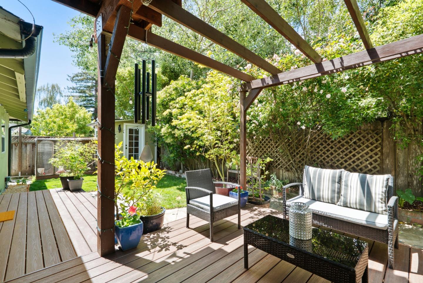 Detail Gallery Image 27 of 37 For 151 Molly Way, Santa Cruz,  CA 95065 - 3 Beds | 2 Baths