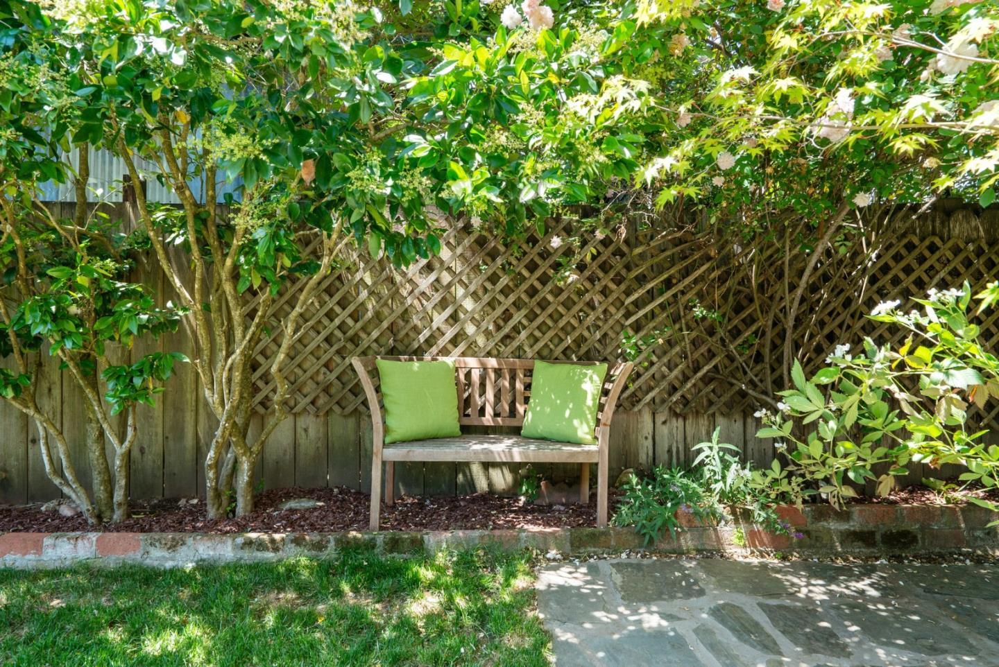 Detail Gallery Image 31 of 37 For 151 Molly Way, Santa Cruz,  CA 95065 - 3 Beds | 2 Baths