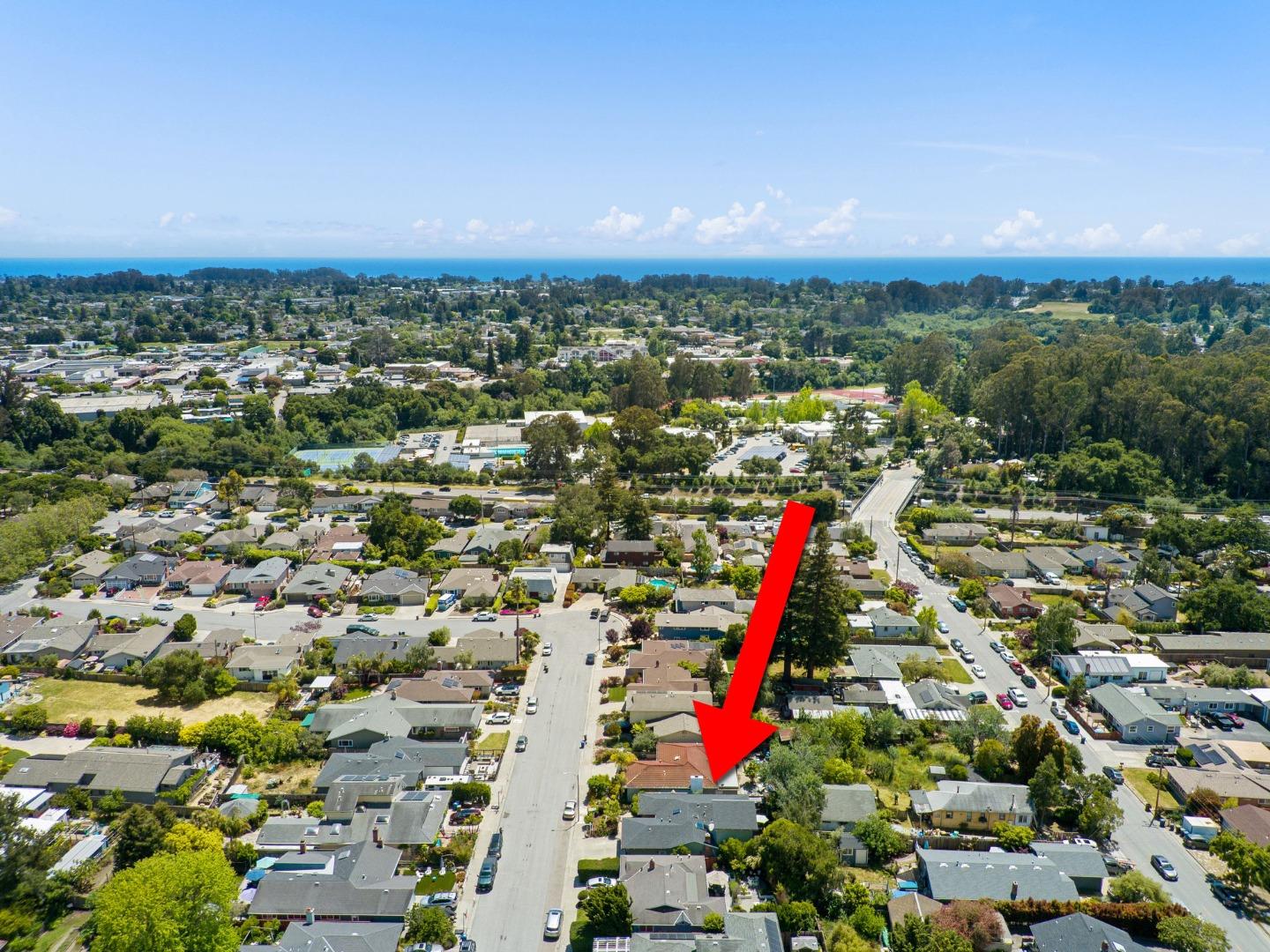 Detail Gallery Image 33 of 37 For 151 Molly Way, Santa Cruz,  CA 95065 - 3 Beds | 2 Baths