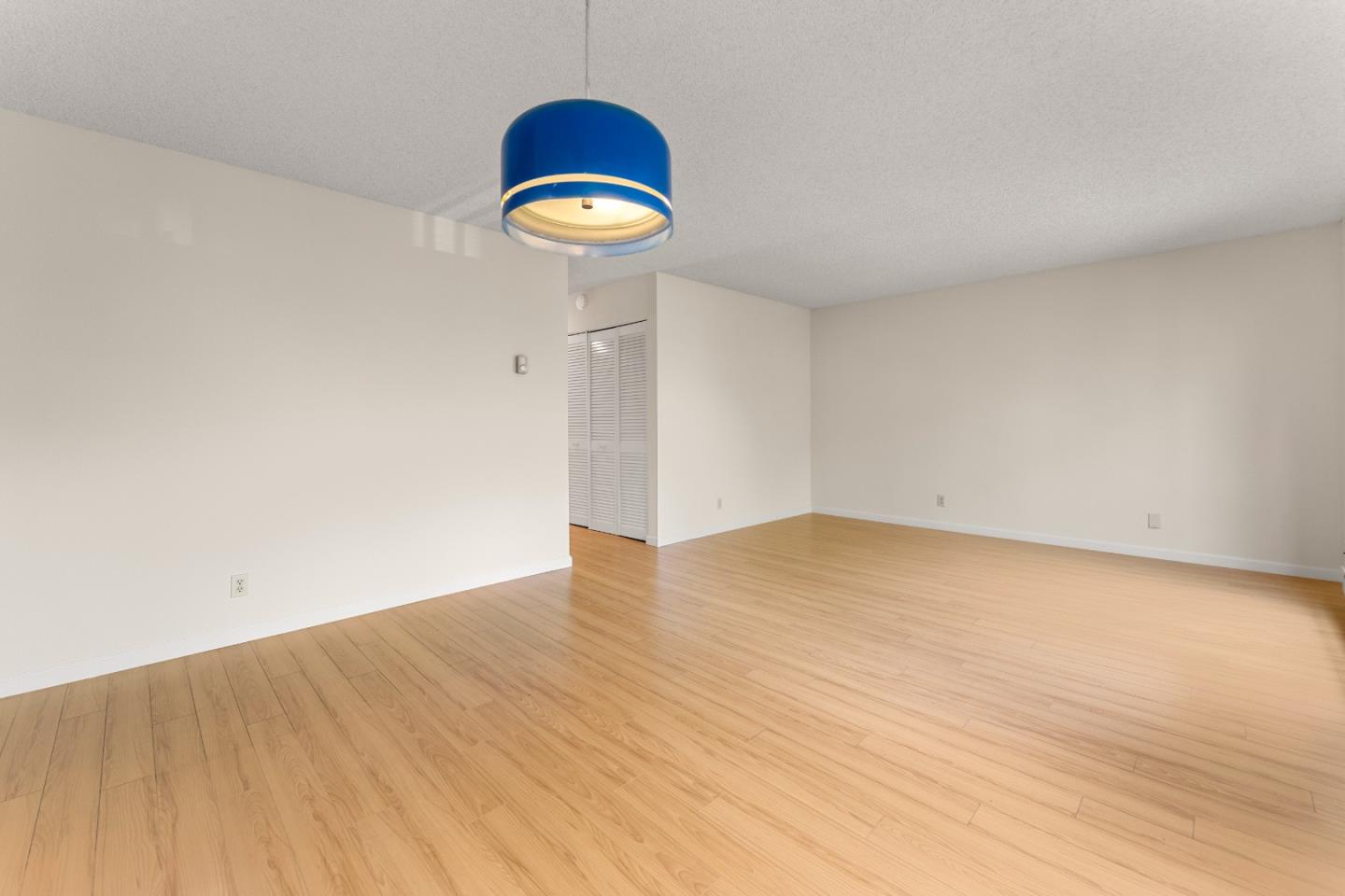 Detail Gallery Image 12 of 25 For 78 Pearce Mitchell Pl, Stanford,  CA 94305 - 2 Beds | 2 Baths