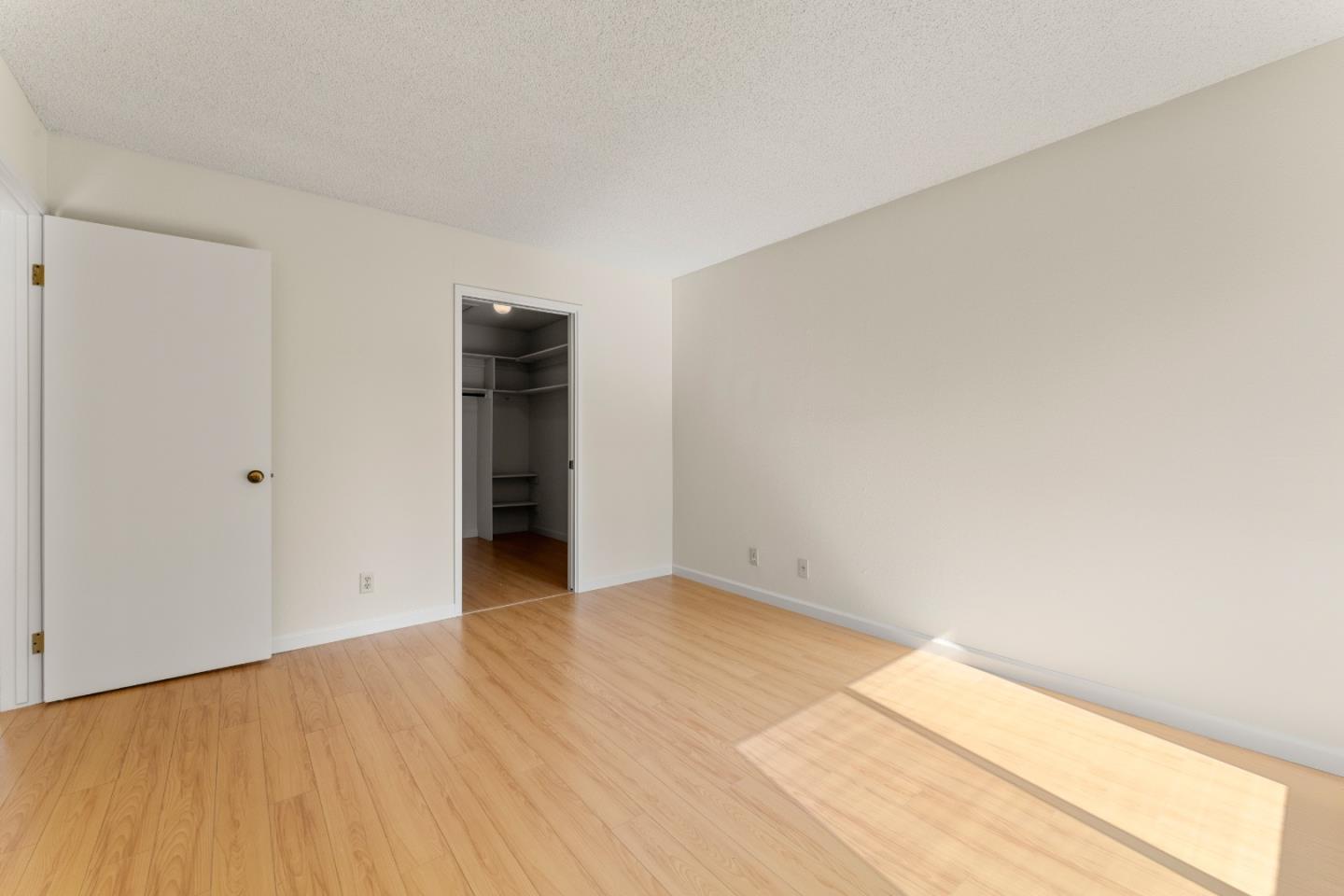 Detail Gallery Image 20 of 25 For 78 Pearce Mitchell Pl, Stanford,  CA 94305 - 2 Beds | 2 Baths