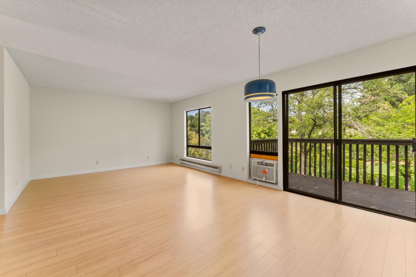 Detail Gallery Image 8 of 25 For 78 Pearce Mitchell Pl, Stanford,  CA 94305 - 2 Beds | 2 Baths