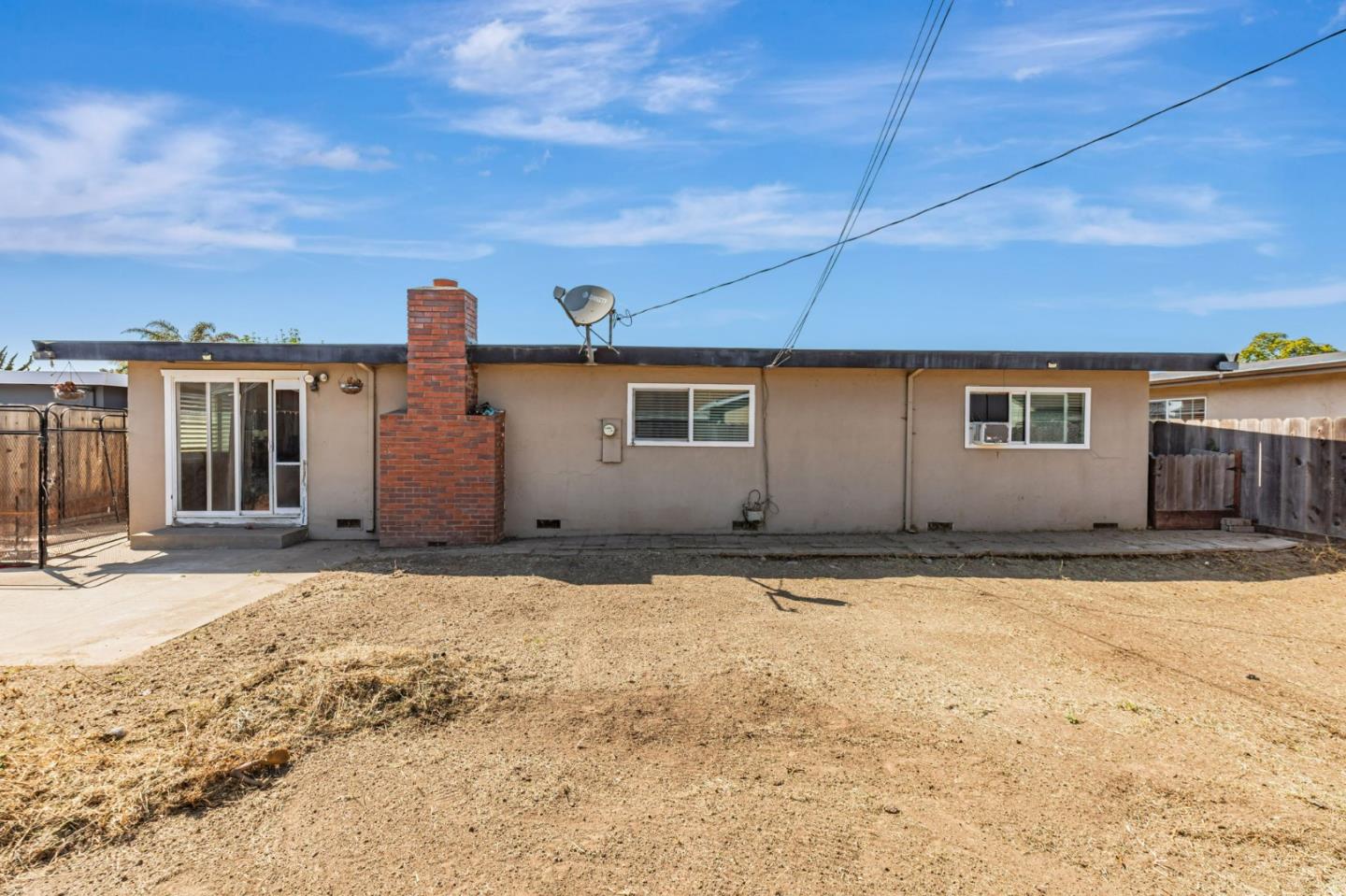 Detail Gallery Image 32 of 36 For 317 Navajo Dr, Salinas,  CA 93906 - 3 Beds | 2 Baths