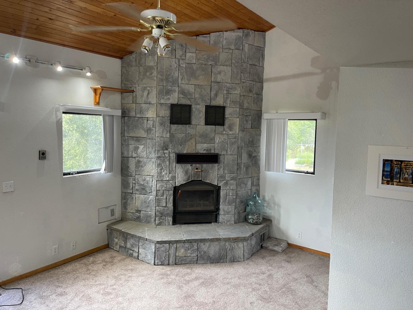 Detail Gallery Image 20 of 31 For 450 Hawk Ridge Rd, Boulder Creek,  CA 95006 - 4 Beds | 3 Baths