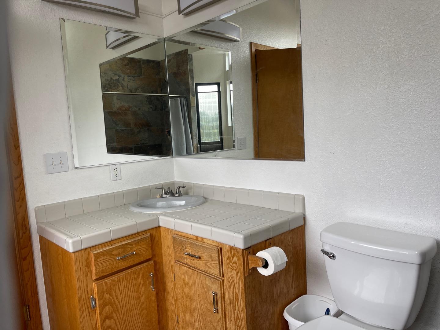 Detail Gallery Image 24 of 31 For 450 Hawk Ridge Rd, Boulder Creek,  CA 95006 - 4 Beds | 3 Baths