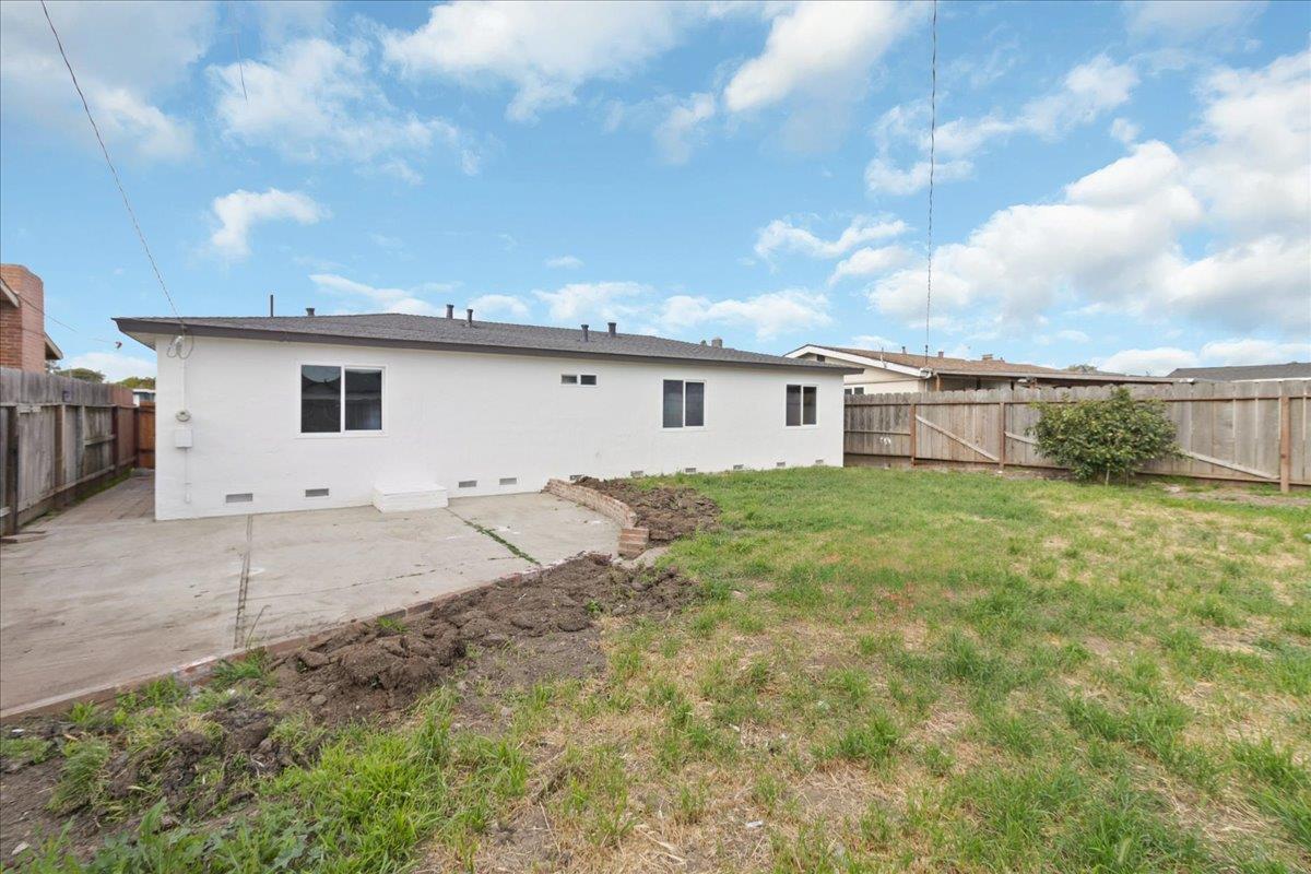 Detail Gallery Image 20 of 22 For 440 E Laurel Dr, Salinas,  CA 93906 - 3 Beds | 2 Baths