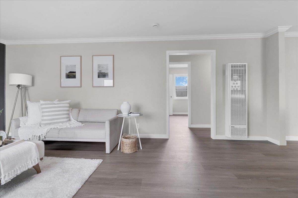 Detail Gallery Image 6 of 22 For 440 E Laurel Dr, Salinas,  CA 93906 - 3 Beds | 2 Baths