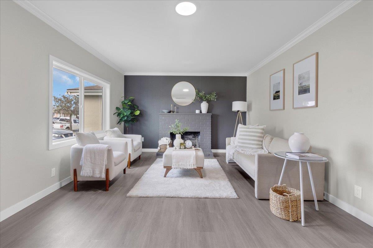 Detail Gallery Image 7 of 22 For 440 E Laurel Dr, Salinas,  CA 93906 - 3 Beds | 2 Baths