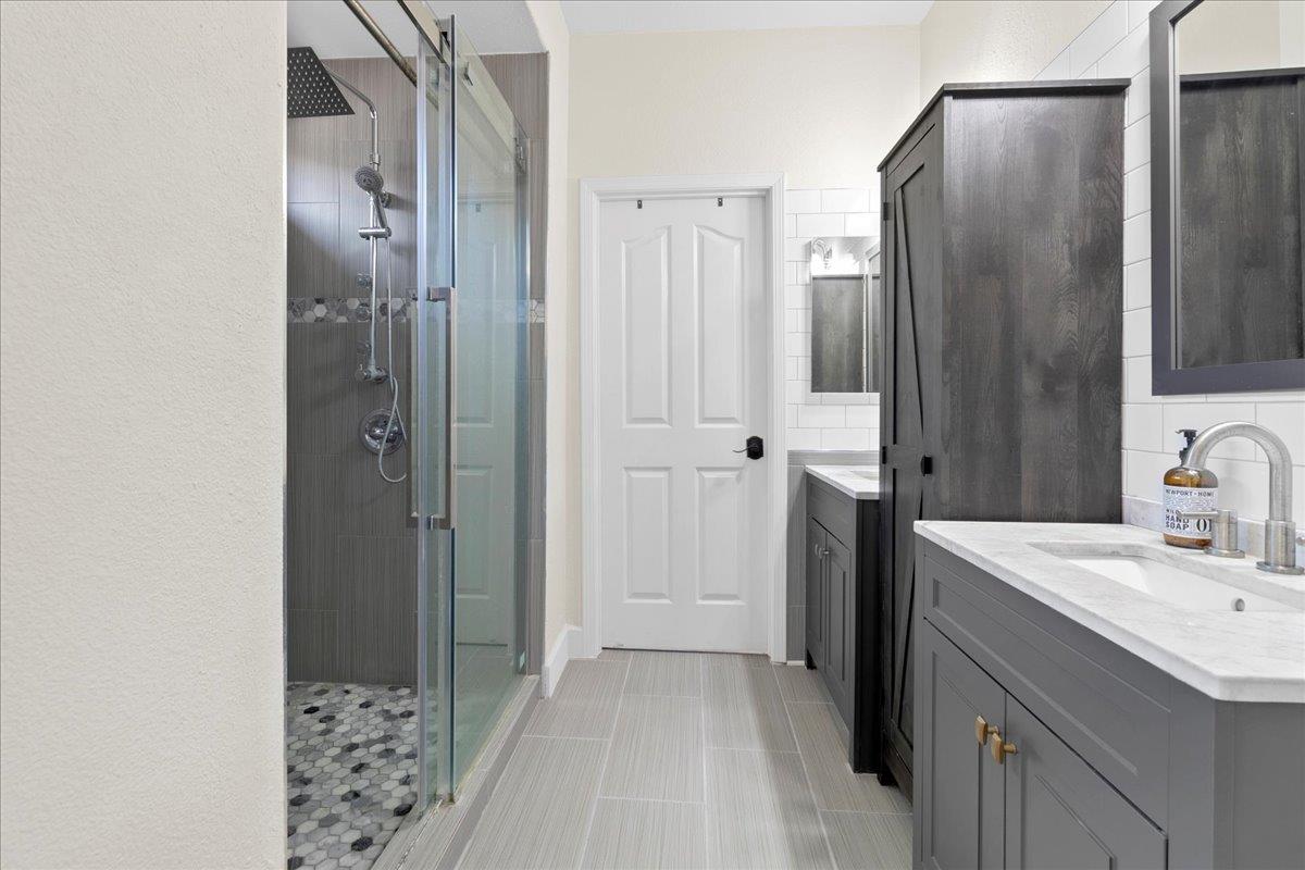 Detail Gallery Image 21 of 41 For 16 Harrington Cir, Salinas,  CA 93906 - 4 Beds | 2 Baths