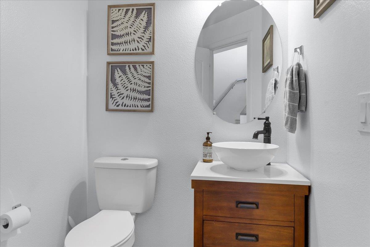 Detail Gallery Image 25 of 41 For 16 Harrington Cir, Salinas,  CA 93906 - 4 Beds | 2 Baths
