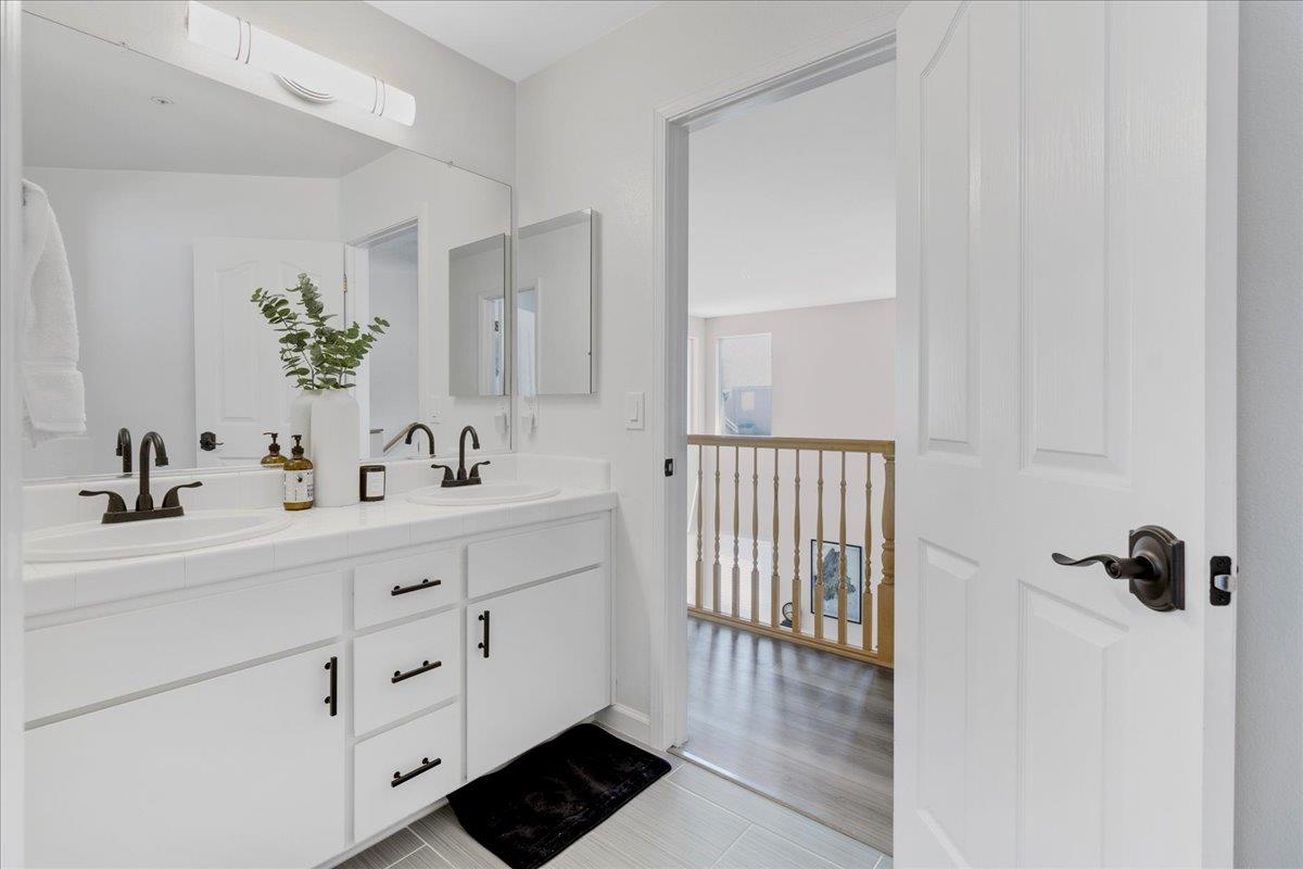 Detail Gallery Image 27 of 41 For 16 Harrington Cir, Salinas,  CA 93906 - 4 Beds | 2 Baths