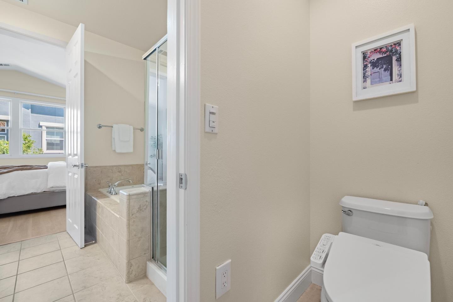 Detail Gallery Image 28 of 51 For 1180 Glin Ter, Sunnyvale,  CA 94089 - 3 Beds | 2/1 Baths