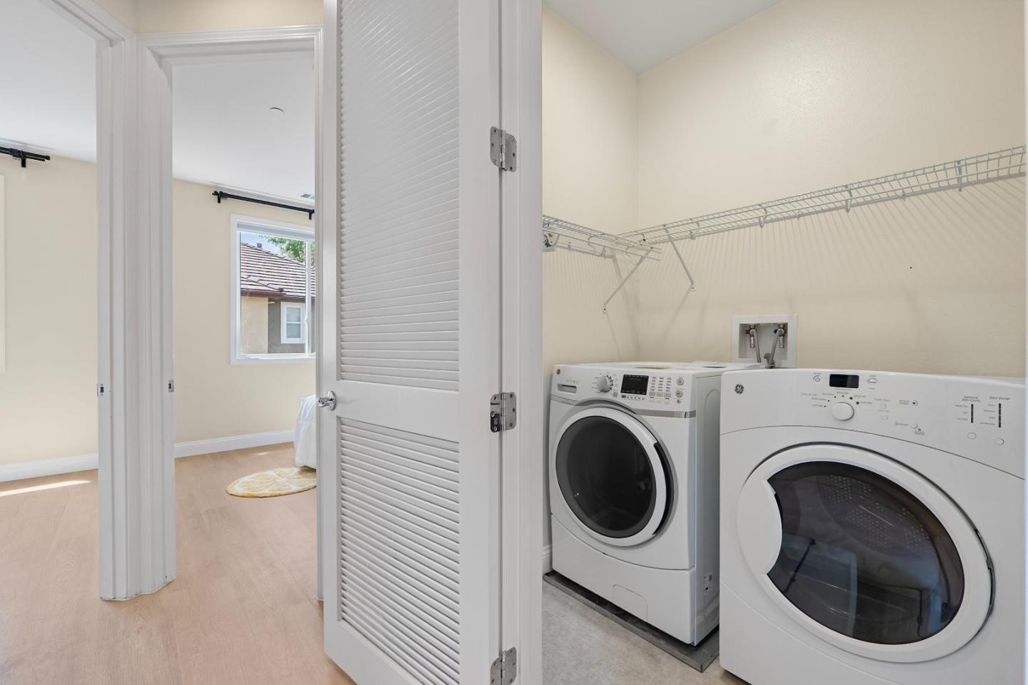 Detail Gallery Image 31 of 51 For 1180 Glin Ter, Sunnyvale,  CA 94089 - 3 Beds | 2/1 Baths