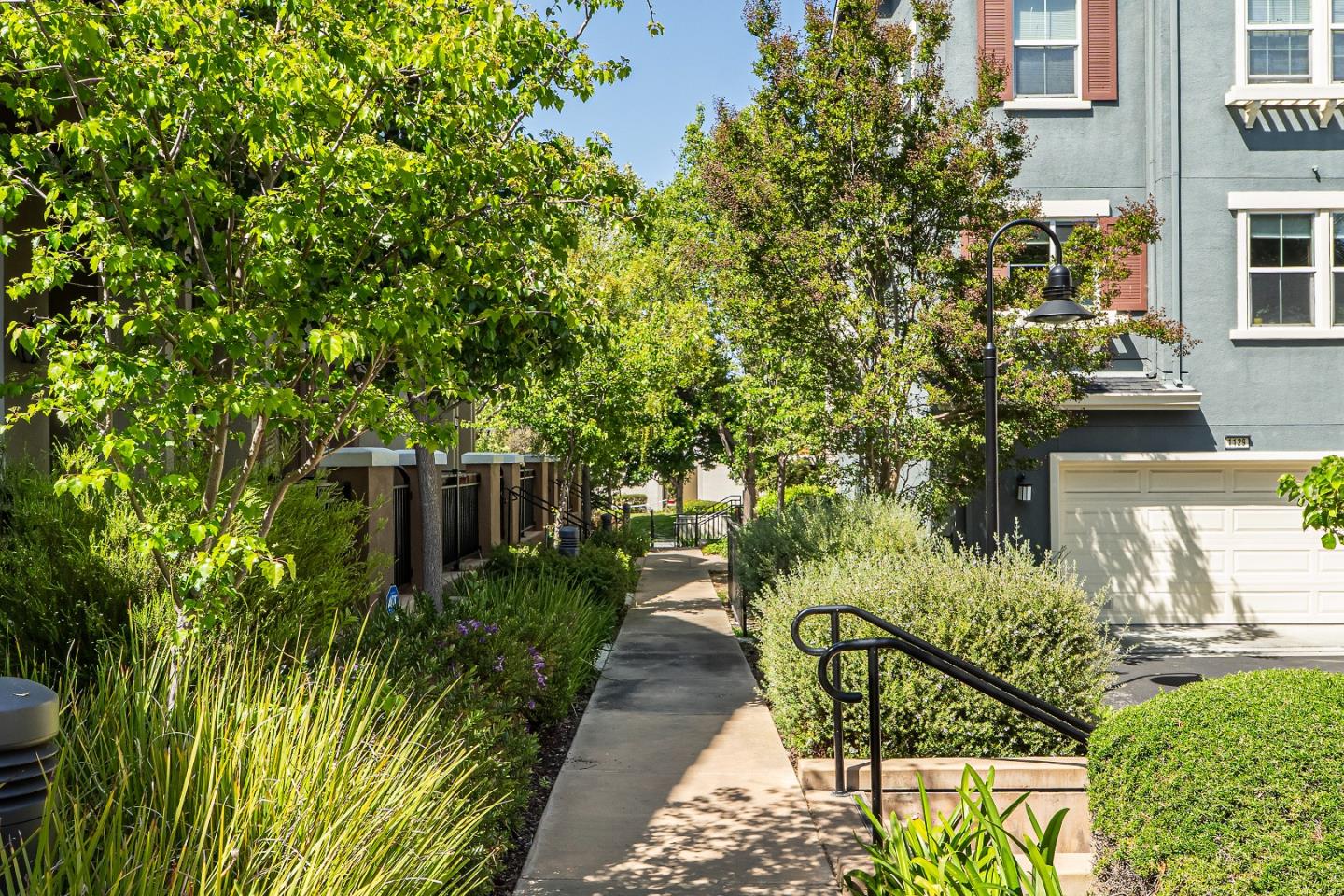 Detail Gallery Image 36 of 51 For 1180 Glin Ter, Sunnyvale,  CA 94089 - 3 Beds | 2/1 Baths