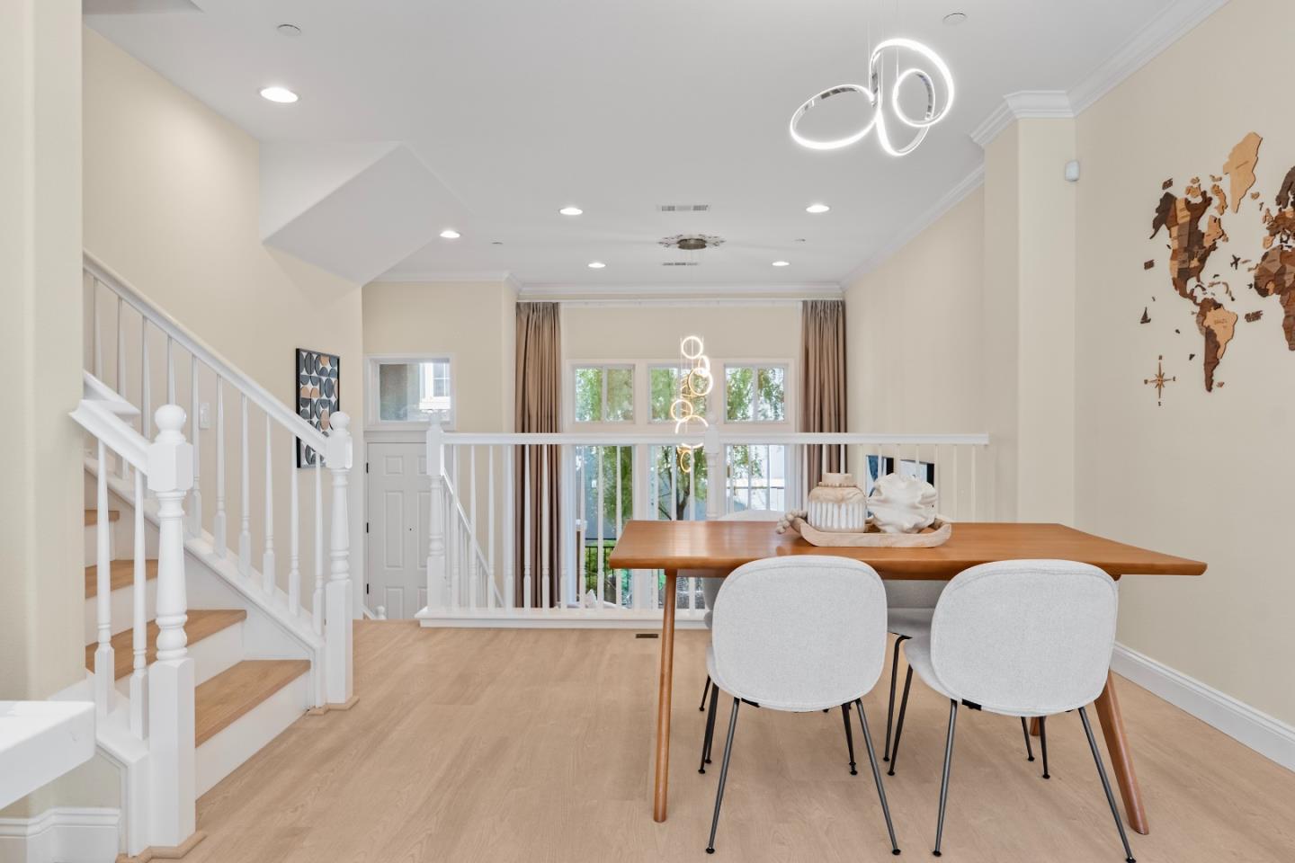 Detail Gallery Image 9 of 51 For 1180 Glin Ter, Sunnyvale,  CA 94089 - 3 Beds | 2/1 Baths