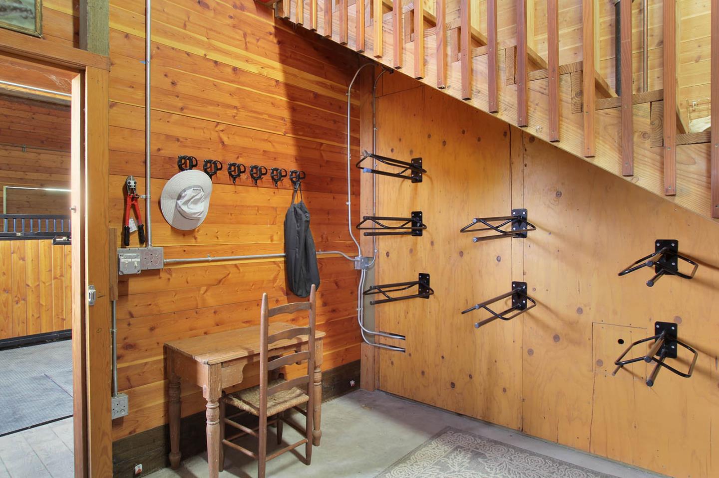 Detail Gallery Image 13 of 61 For 11120 La Honda Rd, Woodside,  CA 94062 - 3 Beds | 1/1 Baths