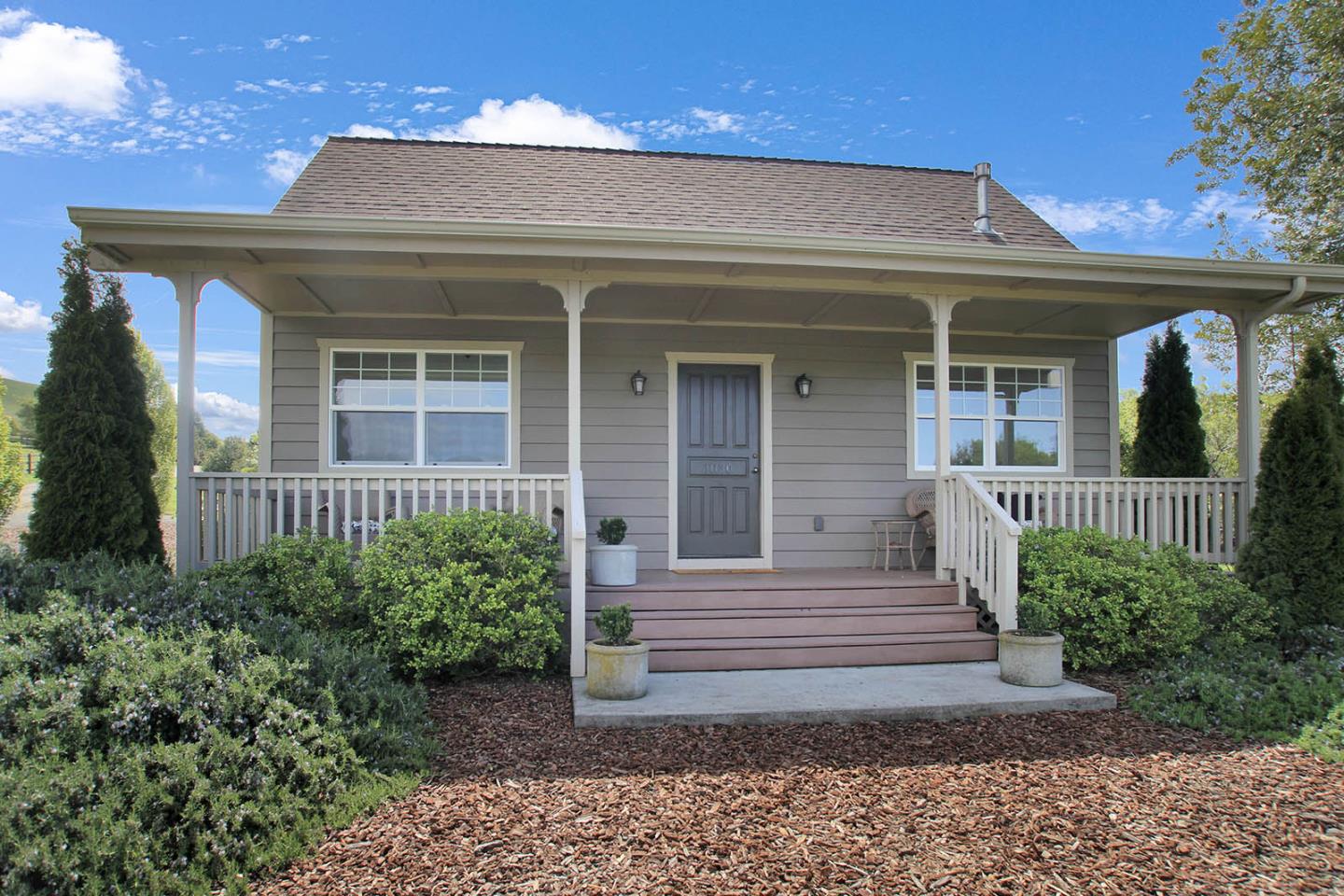 Detail Gallery Image 29 of 61 For 11120 La Honda Rd, Woodside,  CA 94062 - 3 Beds | 1/1 Baths