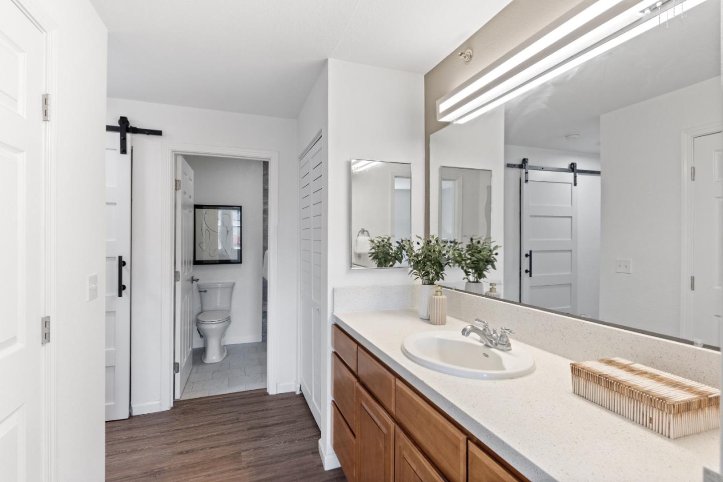 Detail Gallery Image 16 of 24 For 685 Dartmore Ln #165,  Hayward,  CA 94544 - 1 Beds | 1 Baths
