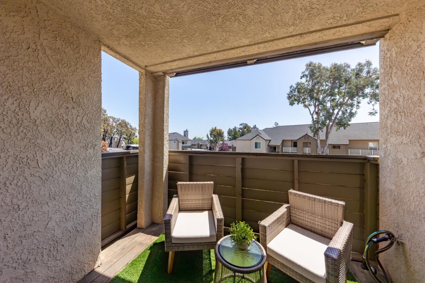 Detail Gallery Image 18 of 24 For 685 Dartmore Ln #165,  Hayward,  CA 94544 - 1 Beds | 1 Baths