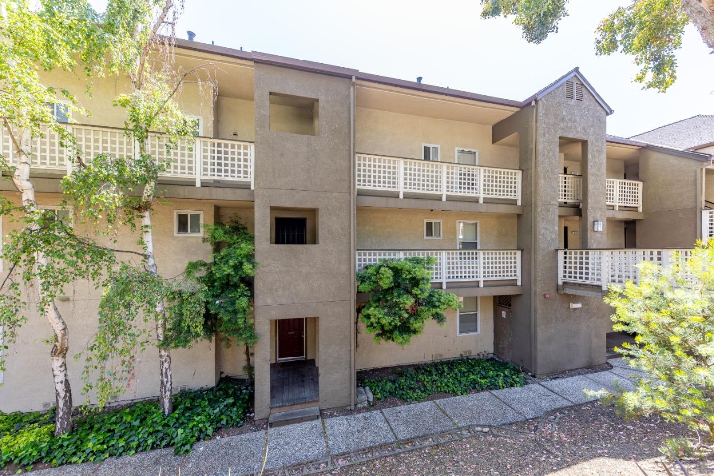 Detail Gallery Image 19 of 24 For 685 Dartmore Ln #165,  Hayward,  CA 94544 - 1 Beds | 1 Baths