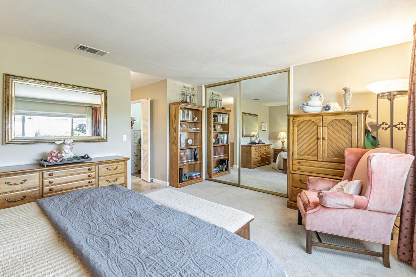 Detail Gallery Image 18 of 51 For 6304 Blauer, San Jose,  CA 95135 - 2 Beds | 2 Baths