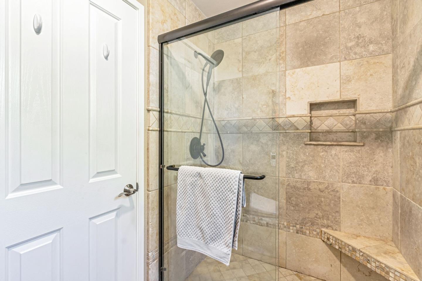 Detail Gallery Image 23 of 51 For 6304 Blauer, San Jose,  CA 95135 - 2 Beds | 2 Baths
