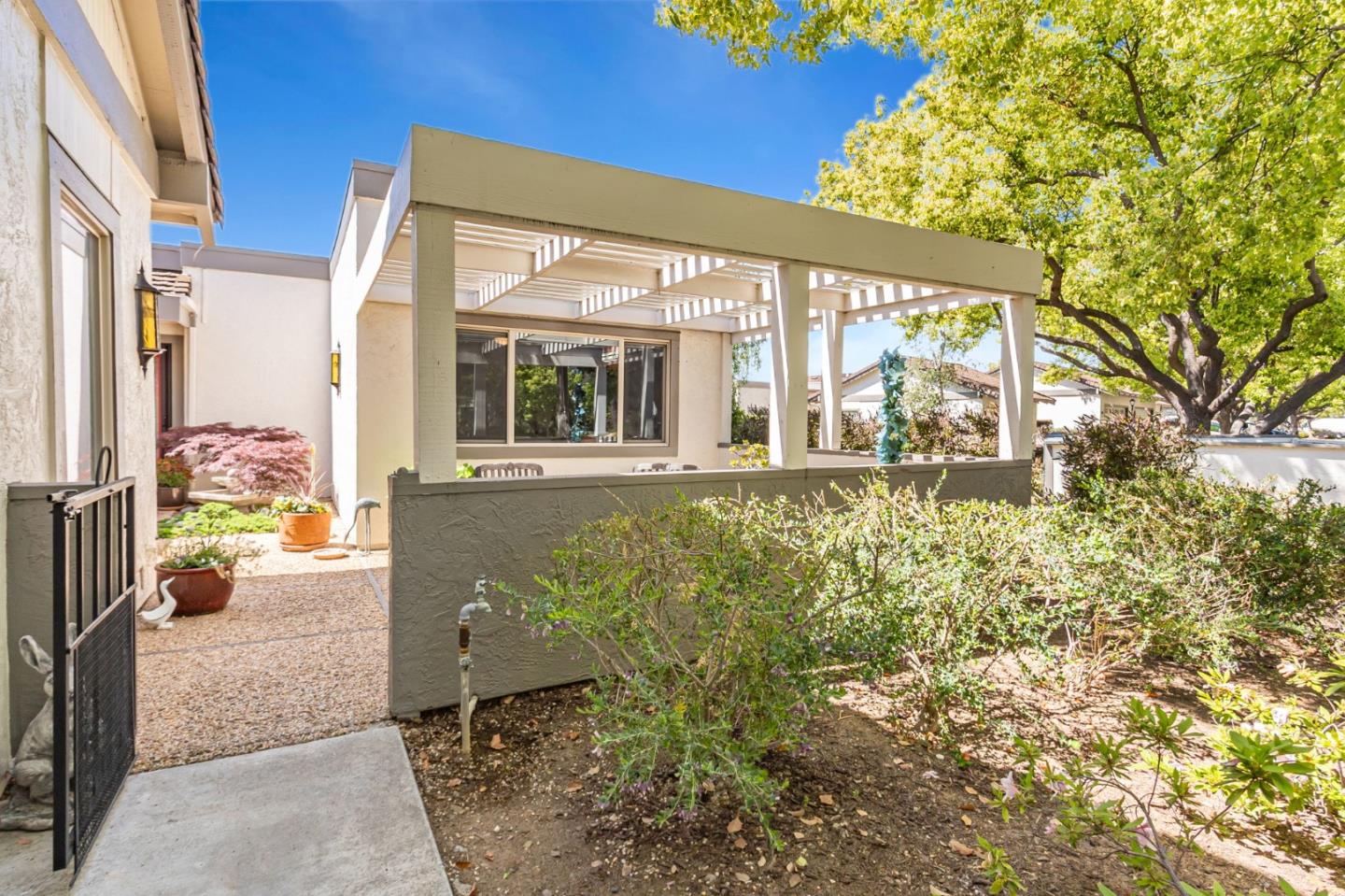 Detail Gallery Image 39 of 51 For 6304 Blauer, San Jose,  CA 95135 - 2 Beds | 2 Baths