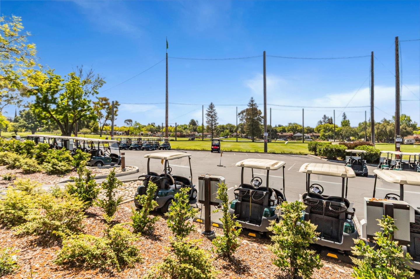 Detail Gallery Image 49 of 51 For 6304 Blauer, San Jose,  CA 95135 - 2 Beds | 2 Baths