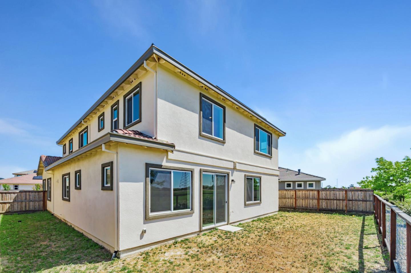 Detail Gallery Image 35 of 35 For 533 Kingbird Cir, Vacaville,  CA 95688 - 5 Beds | 4/1 Baths