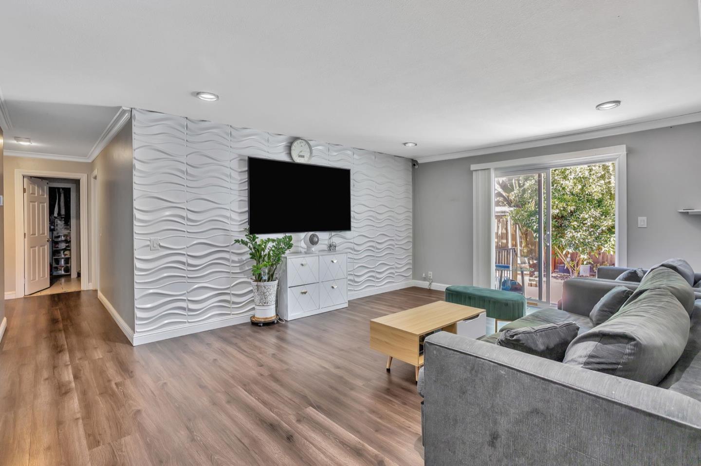 Detail Gallery Image 11 of 27 For 71 Hayes Ave, San Jose,  CA 95123 - 4 Beds | 3 Baths