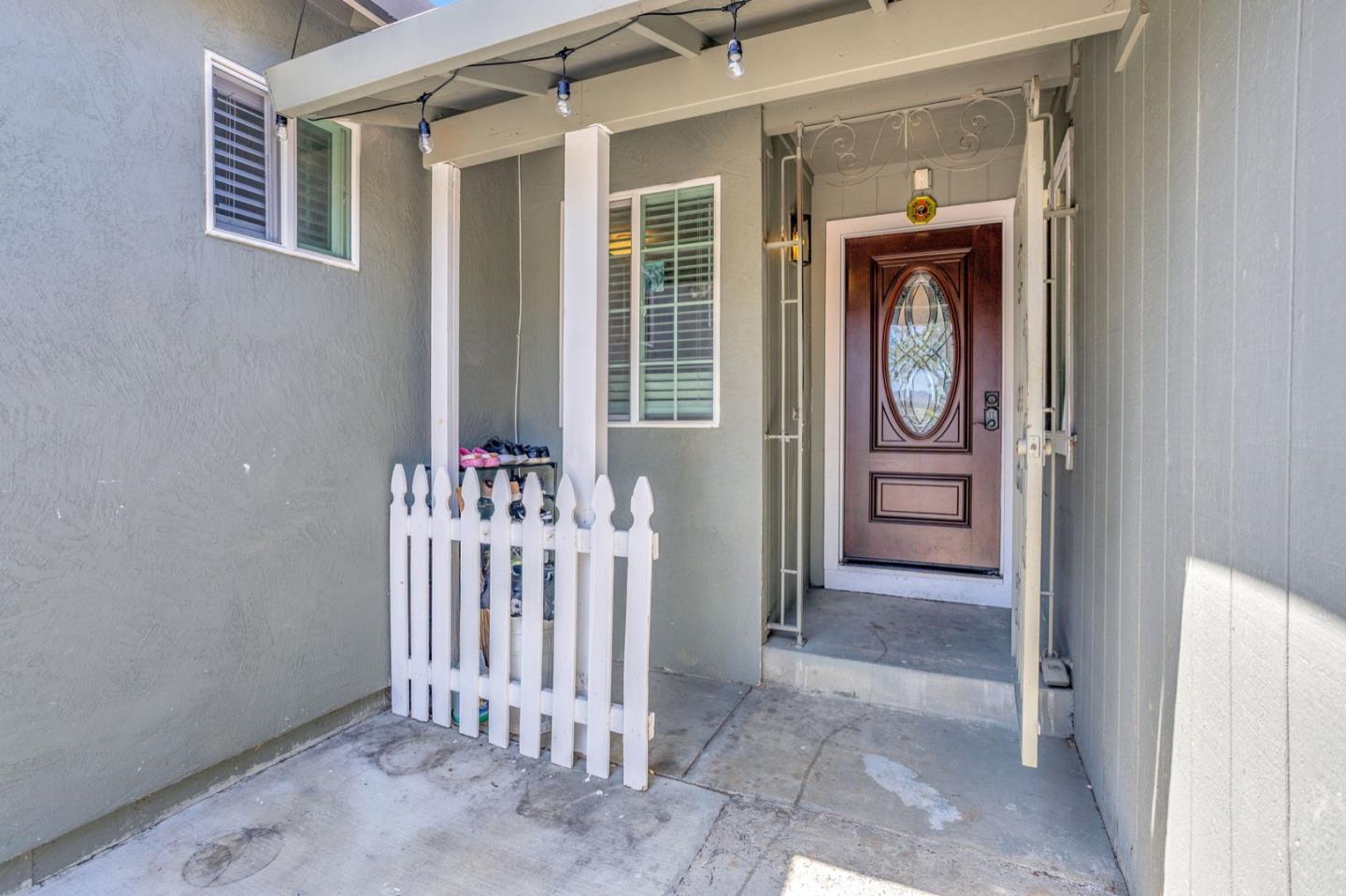 Detail Gallery Image 7 of 27 For 71 Hayes Ave, San Jose,  CA 95123 - 4 Beds | 3 Baths