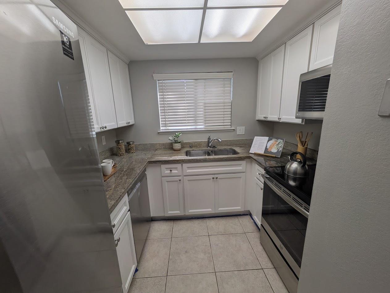 Detail Gallery Image 8 of 31 For 2201 Monroe Street #1503,  Santa Clara,  CA 95050 - 2 Beds | 1 Baths