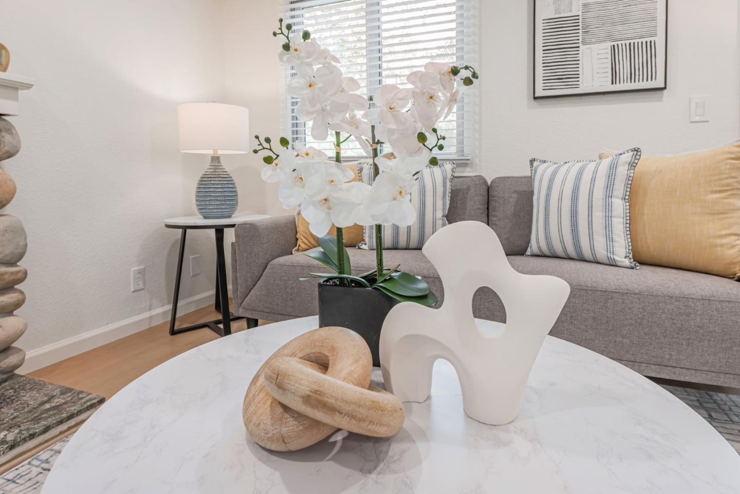 Detail Gallery Image 10 of 49 For 3500 La Terrace Cir, San Jose,  CA 95123 - 2 Beds | 2 Baths