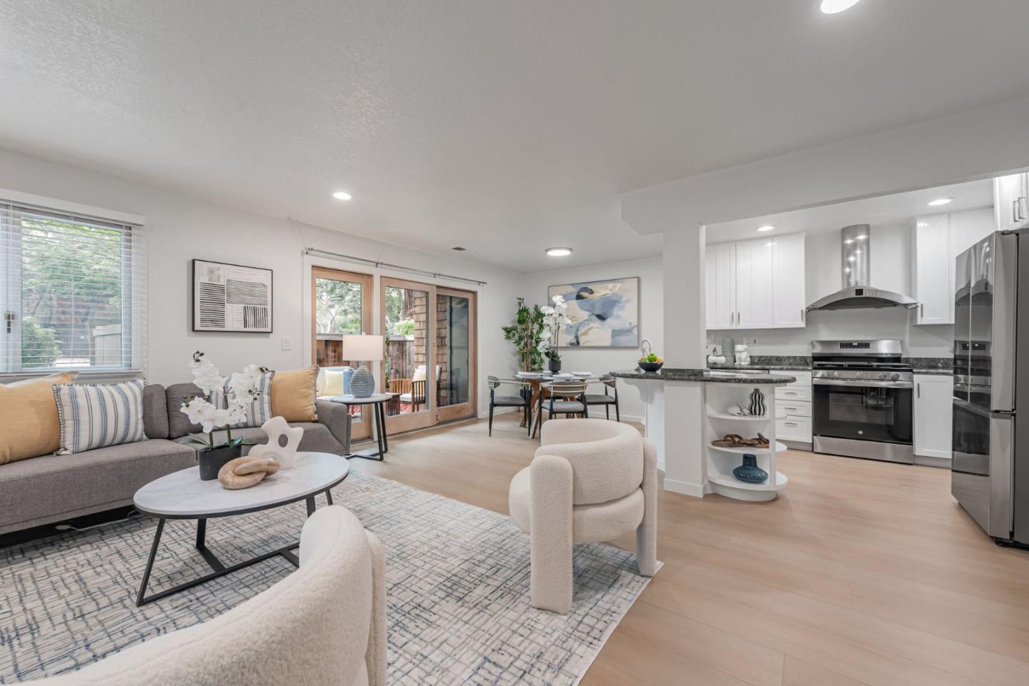 Detail Gallery Image 11 of 49 For 3500 La Terrace Cir, San Jose,  CA 95123 - 2 Beds | 2 Baths